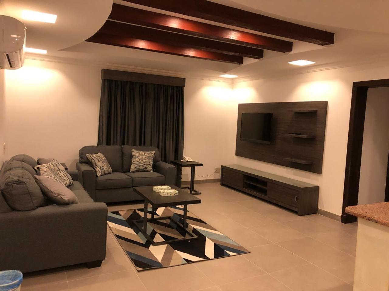 Villa Hotel Apartments Al-Chubar Zewnętrze zdjęcie